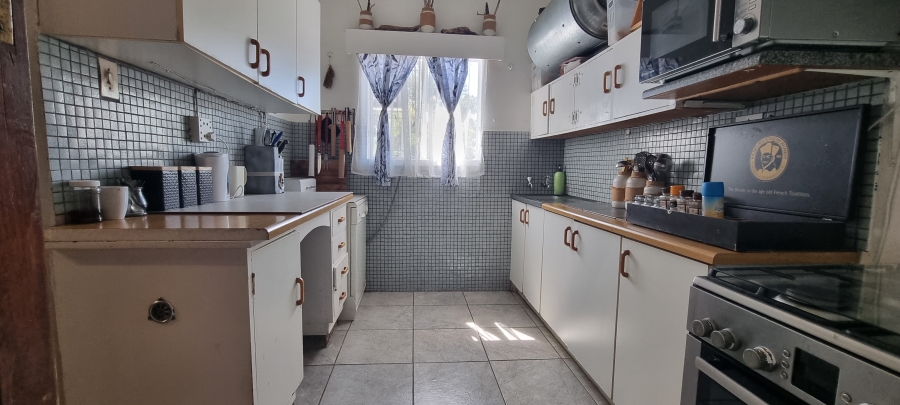 6 Bedroom Property for Sale in Saxilby Eastern Cape